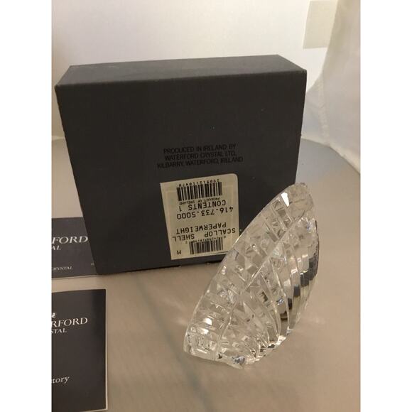 Waterford Crystal Scallop Shell Paperweight/Figurine/Statue 4” tall NEW w/BOX - Picture 5 of 6